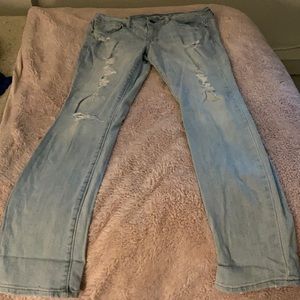 American Eagle Light Wash Ripped Straight Jeans